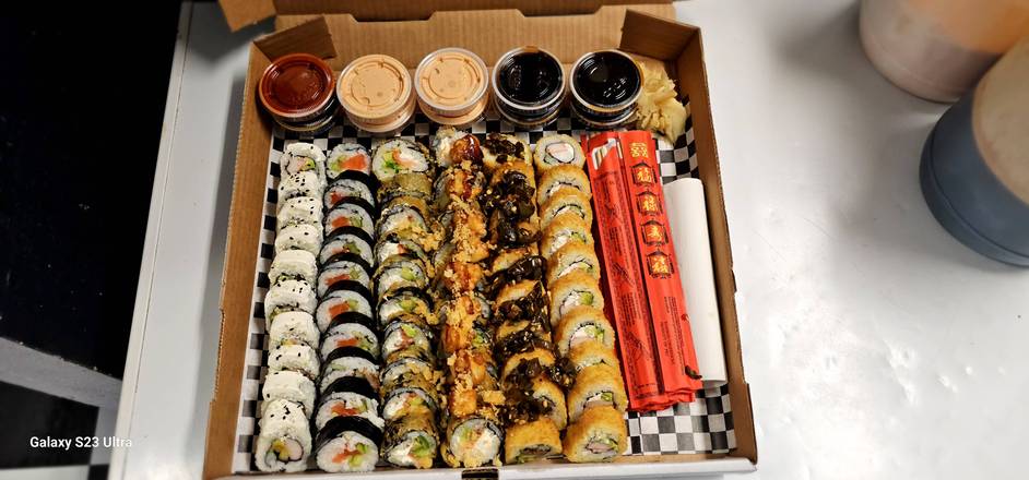 Sushi Box 60 pieces