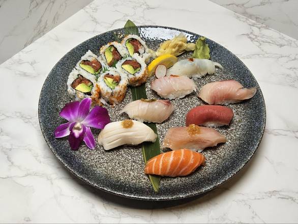 Sushi Deluxe 1 Person