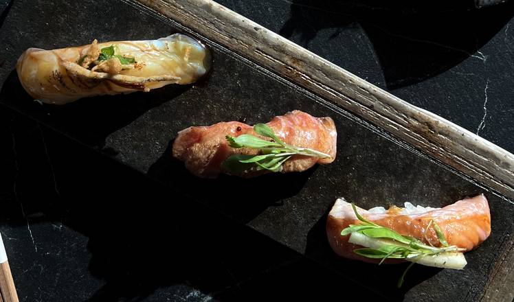 Sushi Deluxe