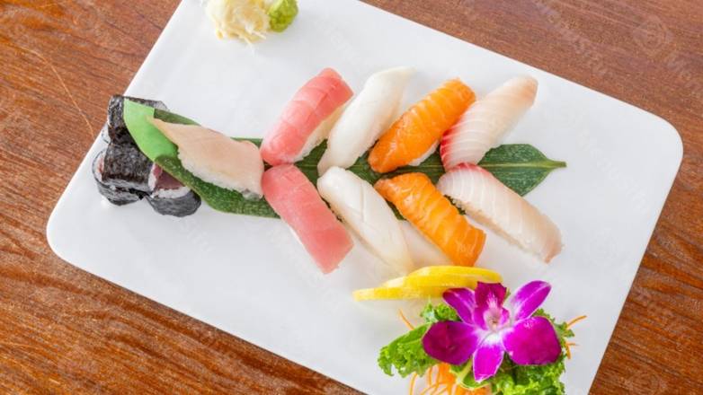 Sushi Deluxe