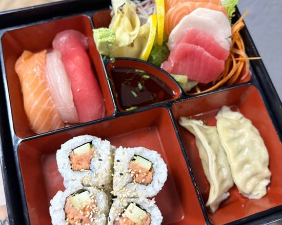 Sushi Sashimi Bento Box