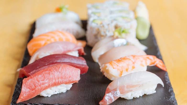 Sushi & Sashimi