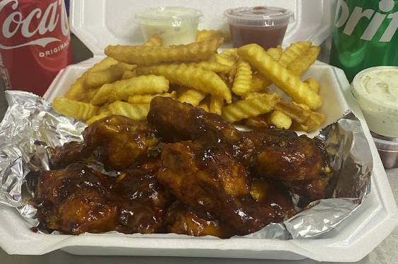 Sweet Baby Ray's BBQ Wings (8 pcs)