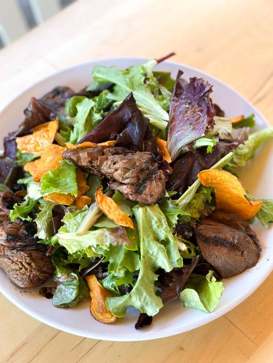 Tenderloin Steak Salad