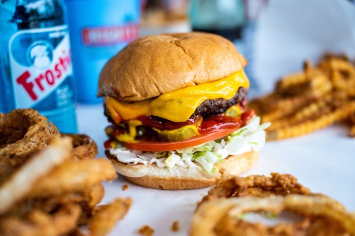 The Classic 1/2 lb Cheeseburger