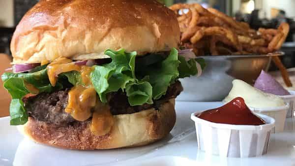 The Classic Burger