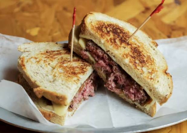 The Patty Melt (5 oz)