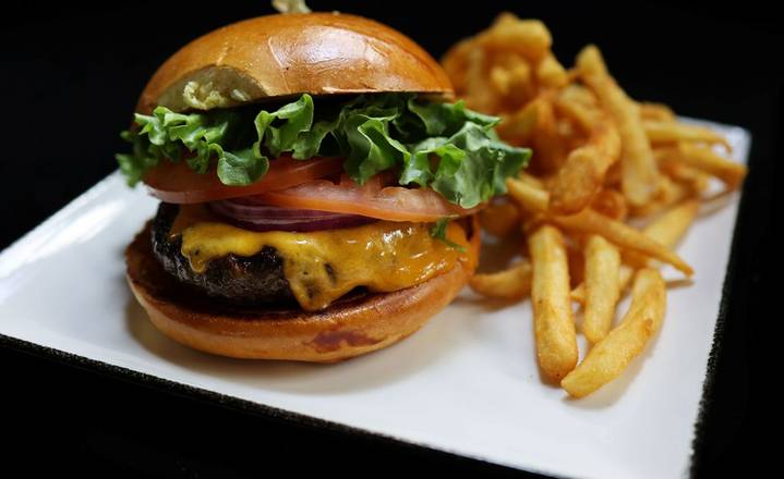 Triple T's Cheeseburger