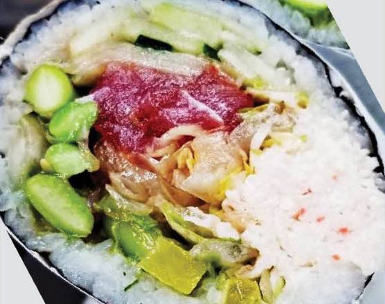 Tuna Love Sushi Burrito