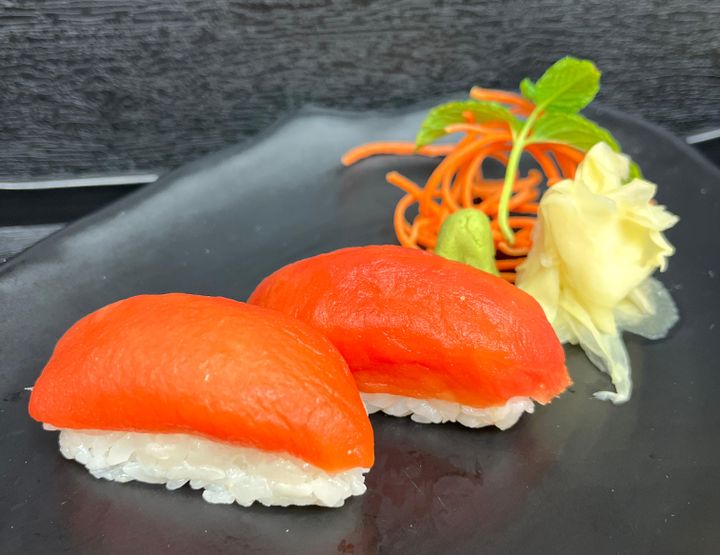 "Tuna" Nigiri