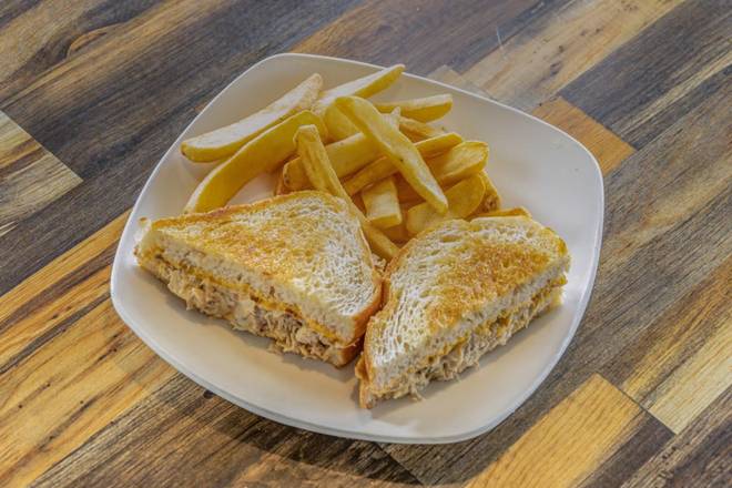 Tuna Sandwich