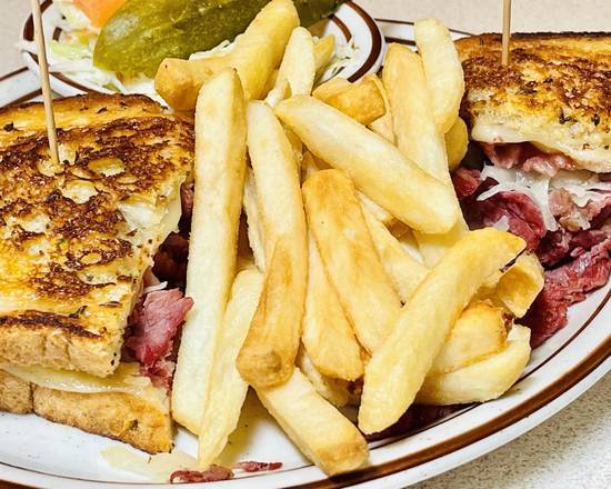 Turkey Salad Sandwich (UCS12)