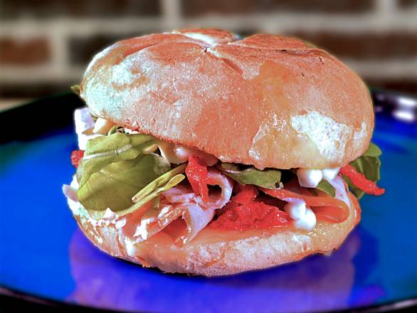 Turkey, Swiss & Tomato*
