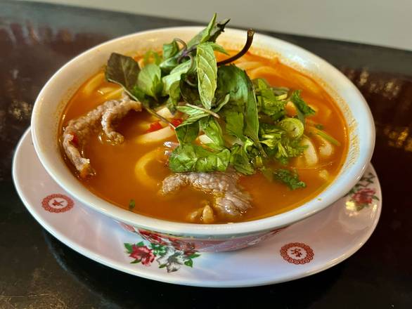 UDON TOM YUM SOUP (à¸à¸¹à¸”้งต้มยำ)