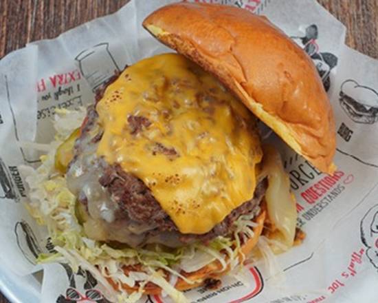 Ultimate Cheeseburger