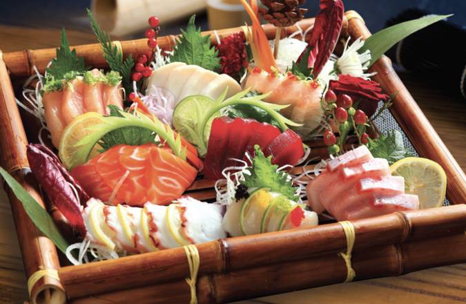 Umi Sashimi Combo
