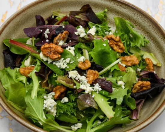 Walnut Mixed Greens Salad
