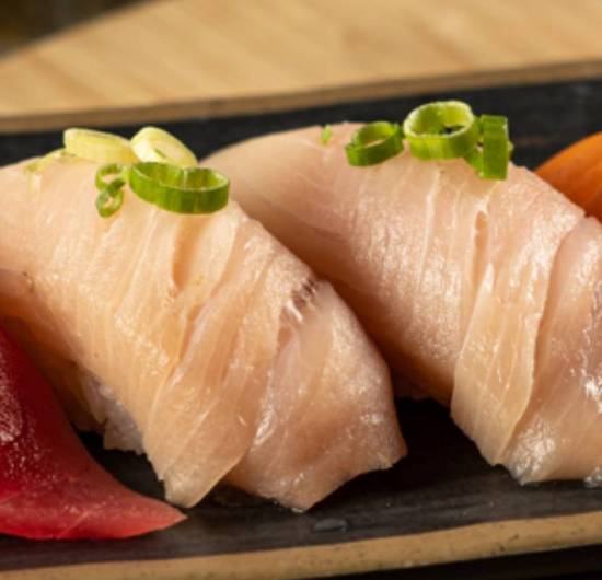Yellowtail 2pcs