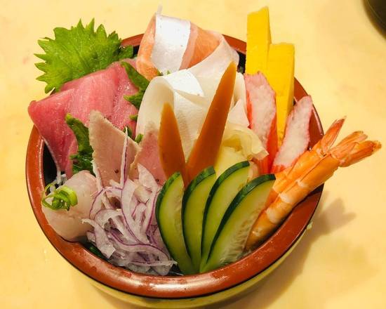 YELLOWTAIL SUSHI