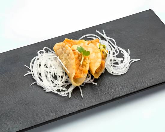 Yellowtail Taco (2 Pieces)